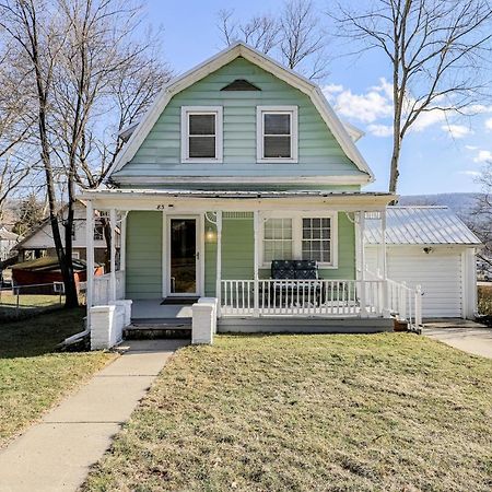 Lake Daze Hammondsport Exterior photo